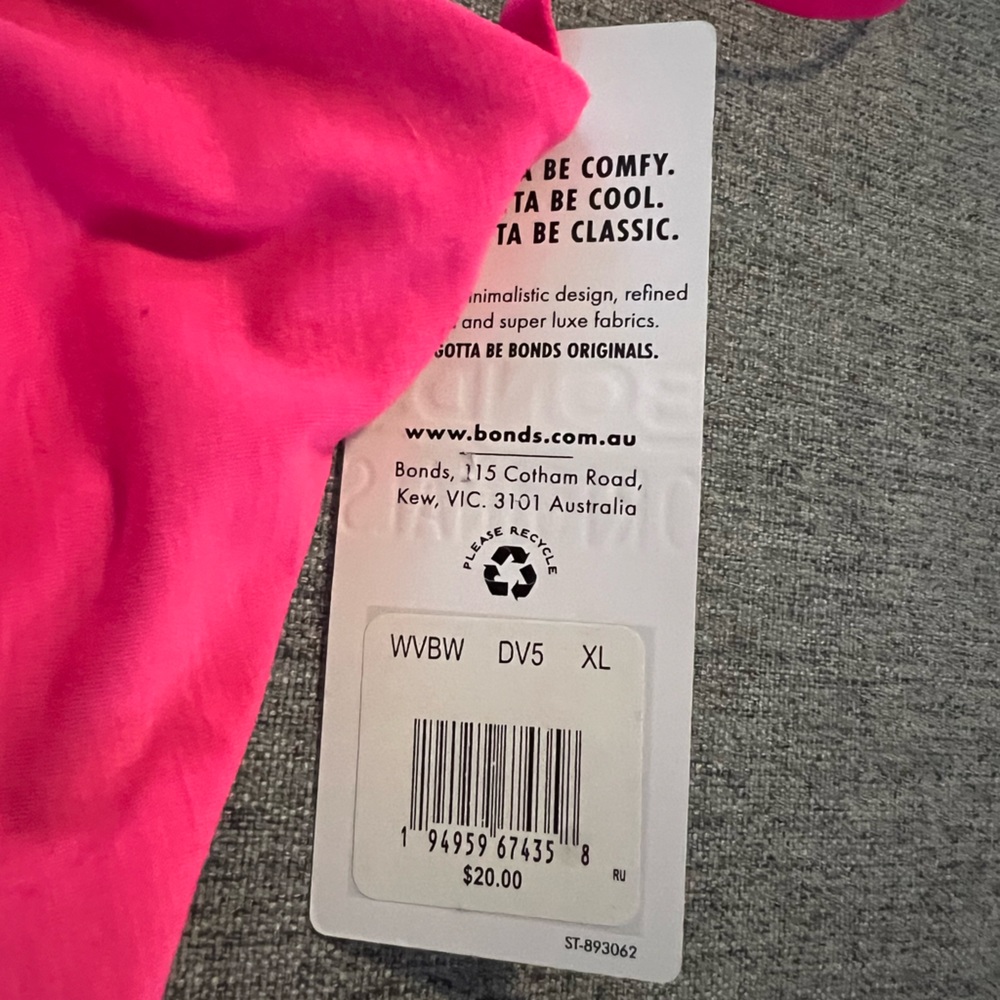 Bonds New with tags bralette. Bright pink - Picture 2 of 2